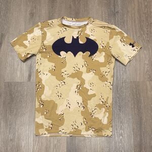 Under Armour Batman Compression Shirt Mens XL Camo Heat Gear